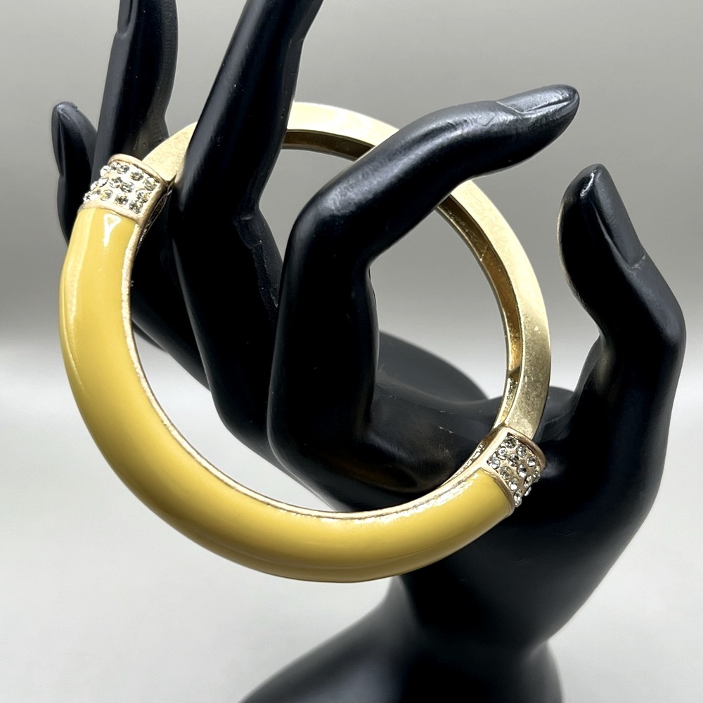 lia sophia “Chromatic” Med. stretch bracelet, marigold yellow, brushed gold tone